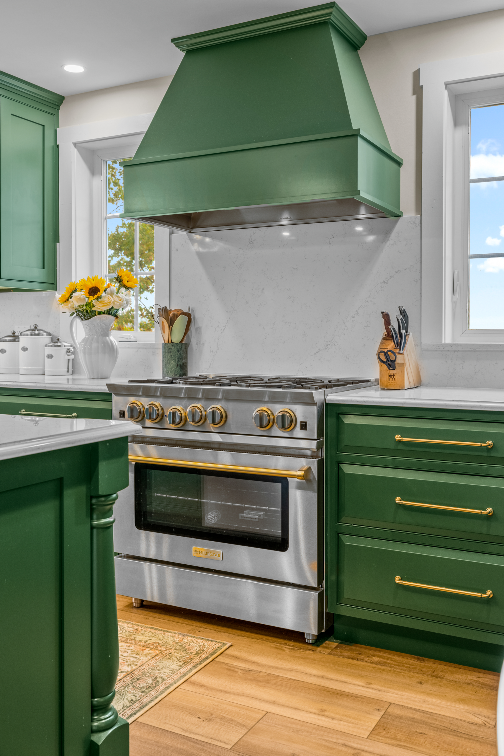 Ventilation Options For A Range Or Cooktop