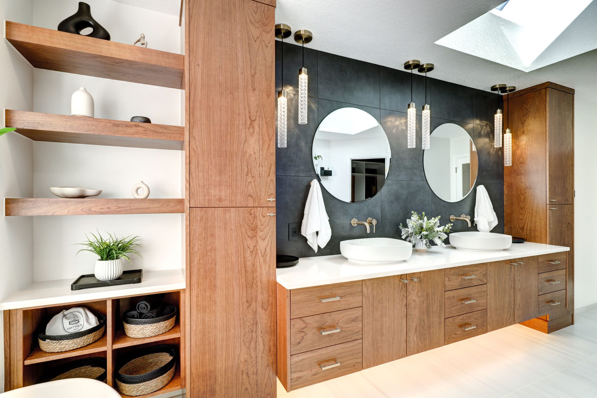 Crystalcabinets Mesaverde Cherry Toastedrye X